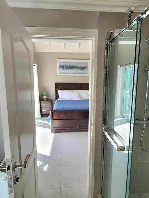 Modern Luxury 2-Bedroom 2.5-Bathroom Townhouse ネグリル ジャマイカ