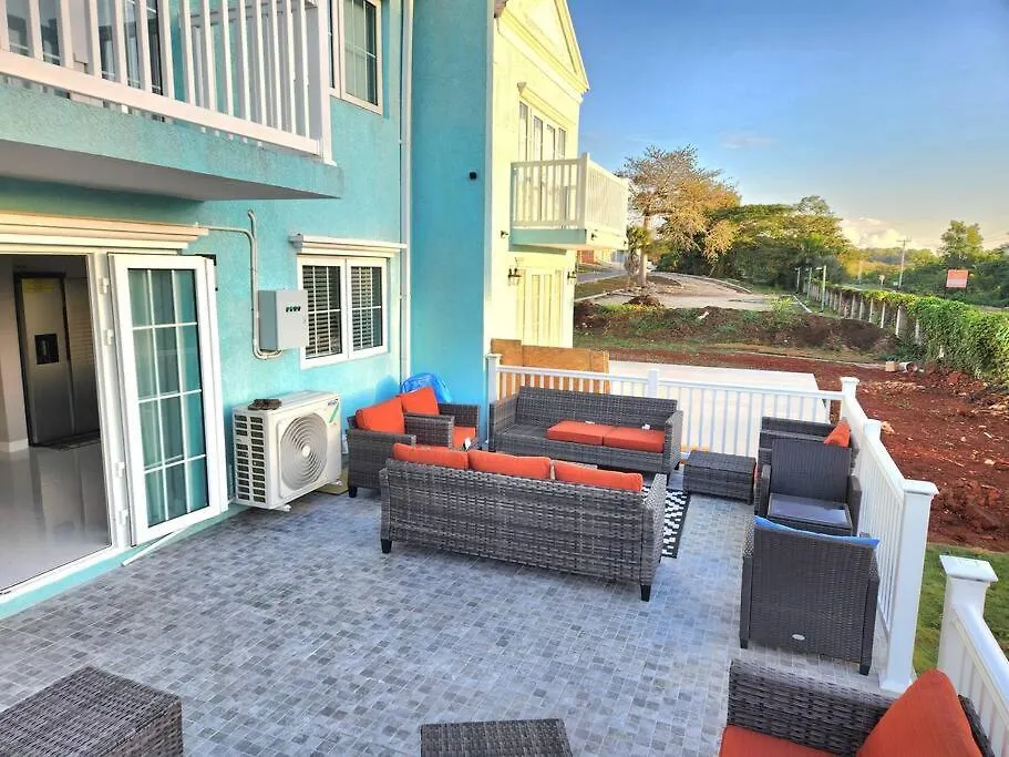 Modern Luxury 2-Bedroom 2.5-Bathroom Townhouse Negril Jamaica